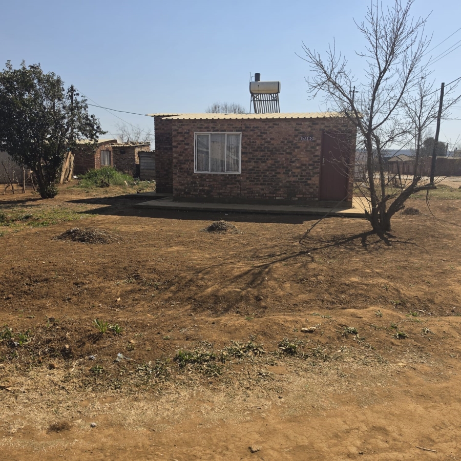 2 Bedroom Property for Sale in Ikageng North West